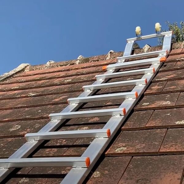 Echelle de Toit Longueur 5,40m Facile à Installer - Lot 3 Rallonges de 1,50m + 1 Crochet de 0.90m - Tout en Aluminium - Très Légère 12 kg - Résistance Charge maximale 150 kg