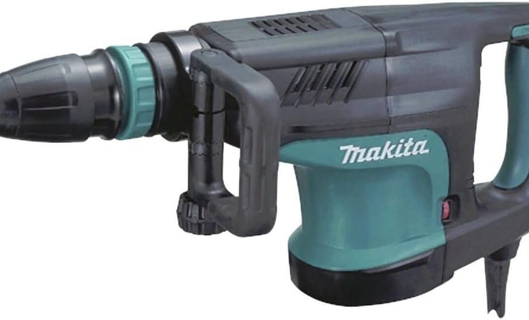 Test : marteau de démolition Makita HM1203 240V SDS