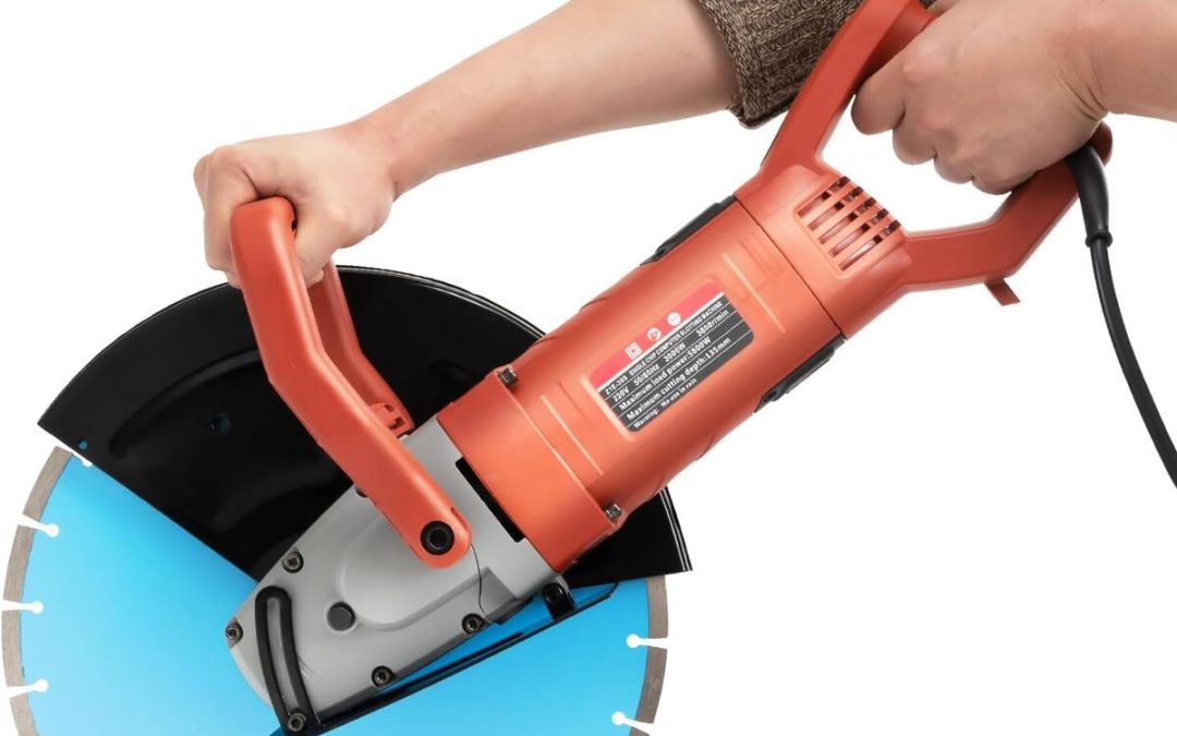 Test Tagtuell scie à béton 3000 W : coupe sans poussière idéale pour marbre et béton