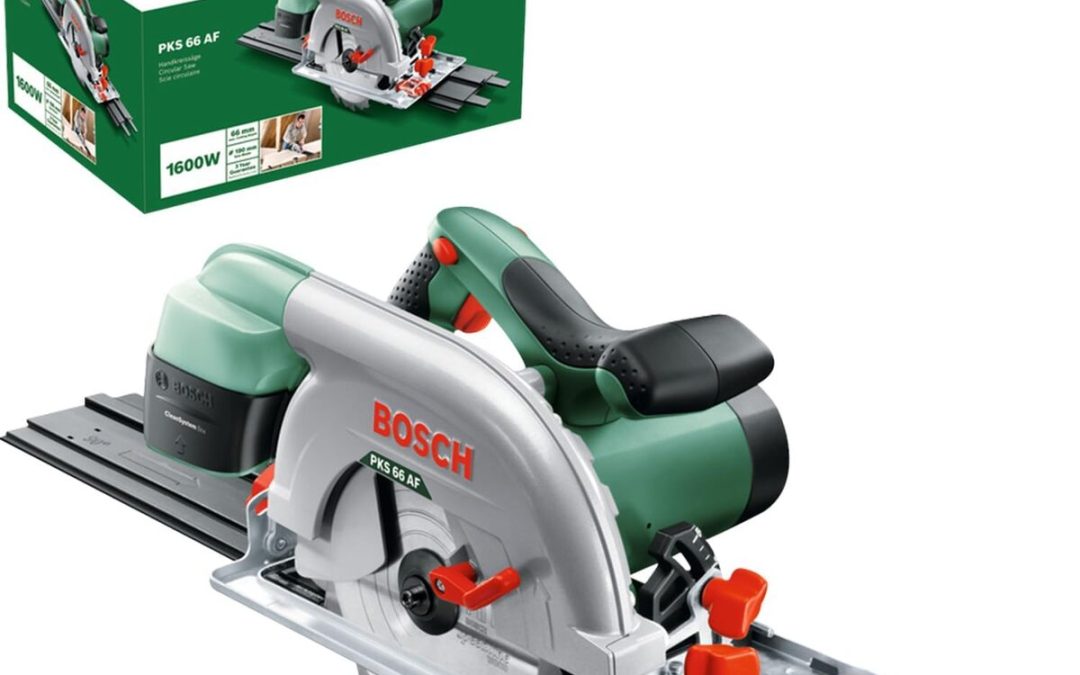 Test de la scie circulaire Bosch PKS 66 AF : puissance et précision en action