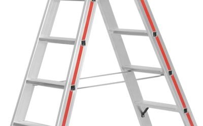 Test : escabeau double, marches 8 cm