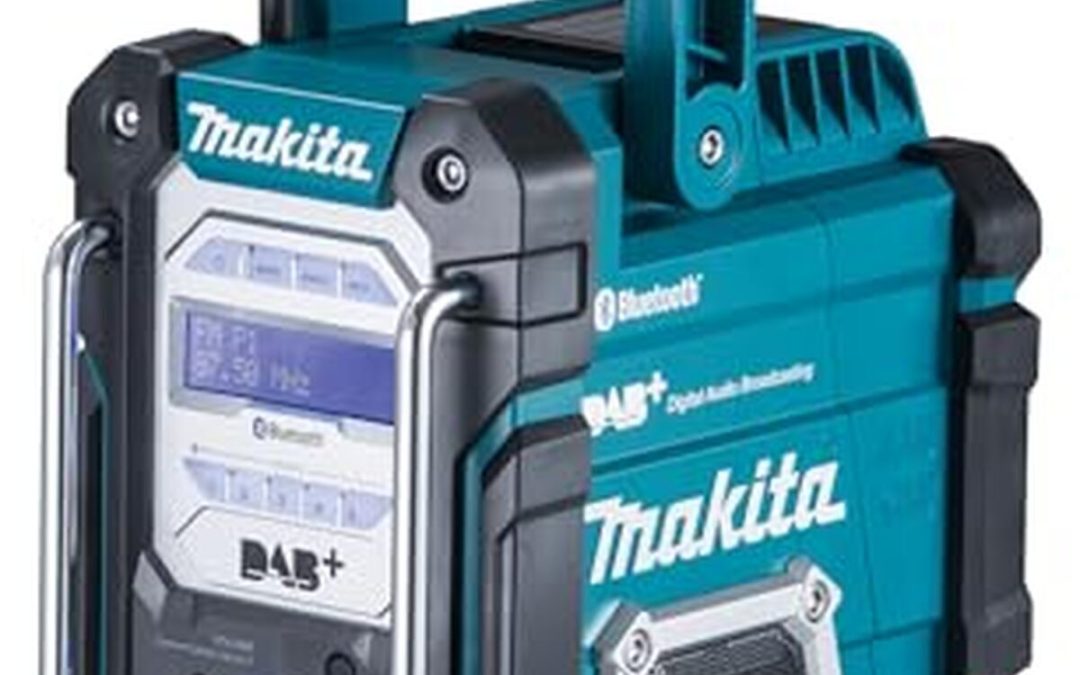 Test de la radio de chantier Makita DMR112