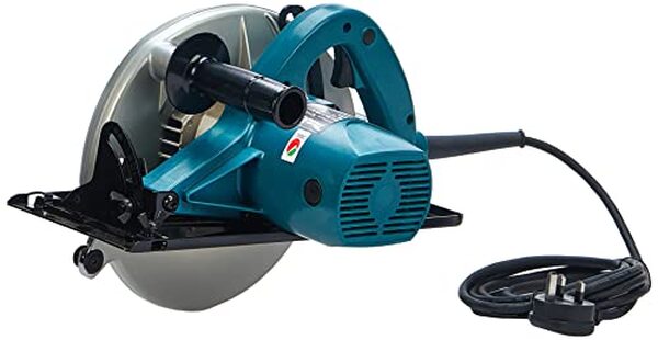 Découvrez le test complet de la scie circulaire Makita N5900B 2026 W : performance incomparable, puissance et polyvalence pour tous vos travaux de coupe.