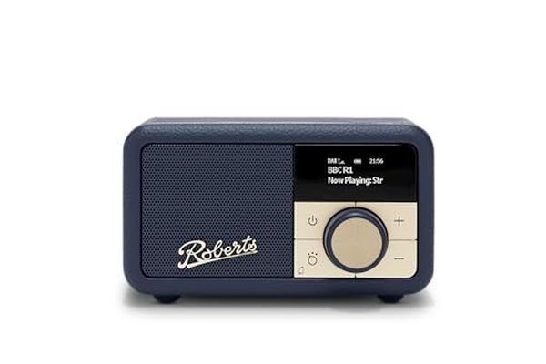 Découvrez le test complet de la radio Roberts Revival Petite 2 avec un focus sur son design rétro et ses fonctionnalités modernes adaptées aux audiophiles exigeants.