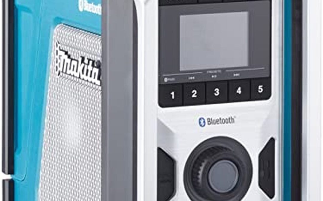 Test de la radio de chantier Makita DMR114 avec Bluetooth : notre expérience complète