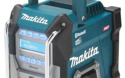 Test de la radio de chantier polyvalente Makita MR004GZ