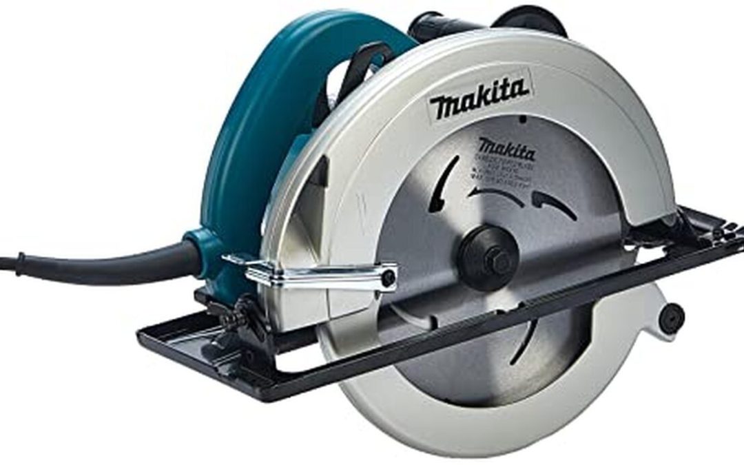 Test de la scie circulaire Makita N5900B 2026 W