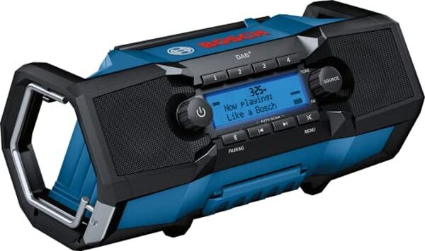 Découvrez notre test détaillé de la radio de chantier sans fil Bosch GPB 18V-2 SC avec bluetooth et DAB+. Performances, autonomie et fonctionnalités analysées. 