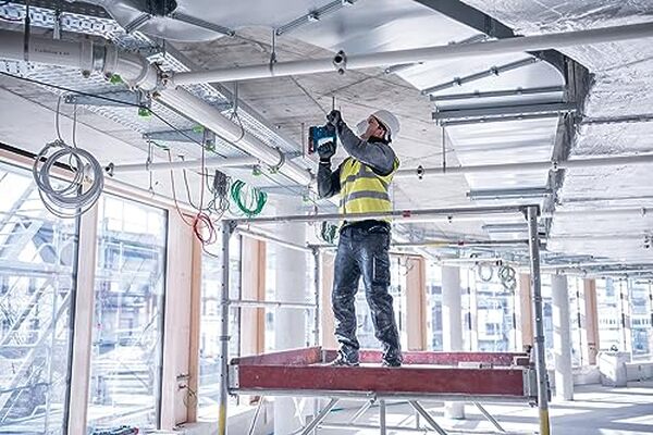Découvrez notre test détaillé du perforateur sans fil Bosch GBH 18V-22 : performances, avantages et caractéristiques techniques pour vos travaux de perçage et burinage.